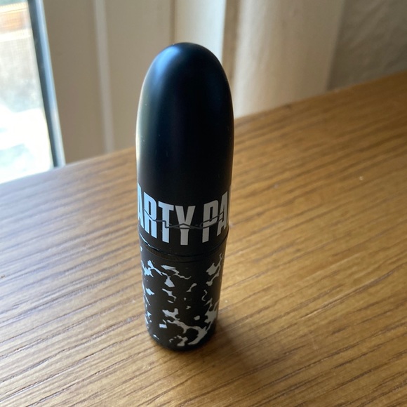 Mac Matte Lipstick - smarticle - Picture 2 of 2